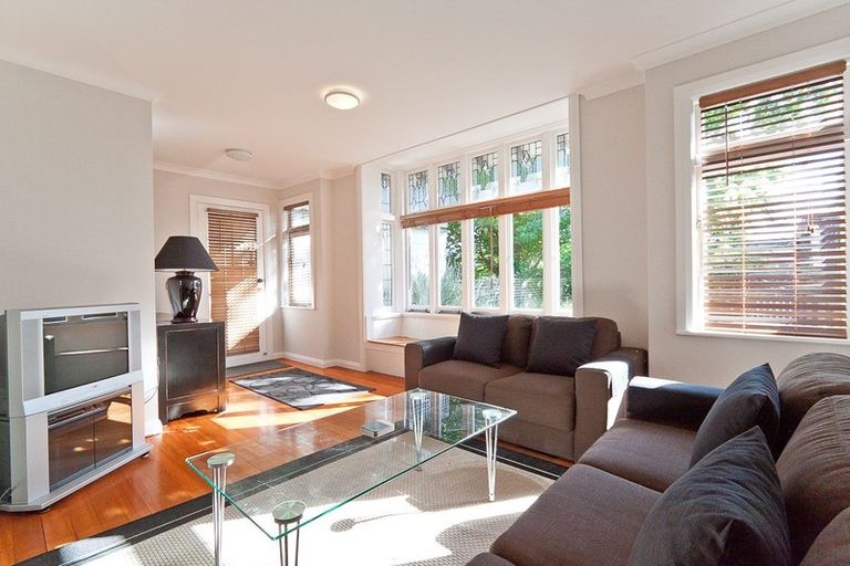 Photo of property in 91a Linton Street, West End, Palmerston North, 4410