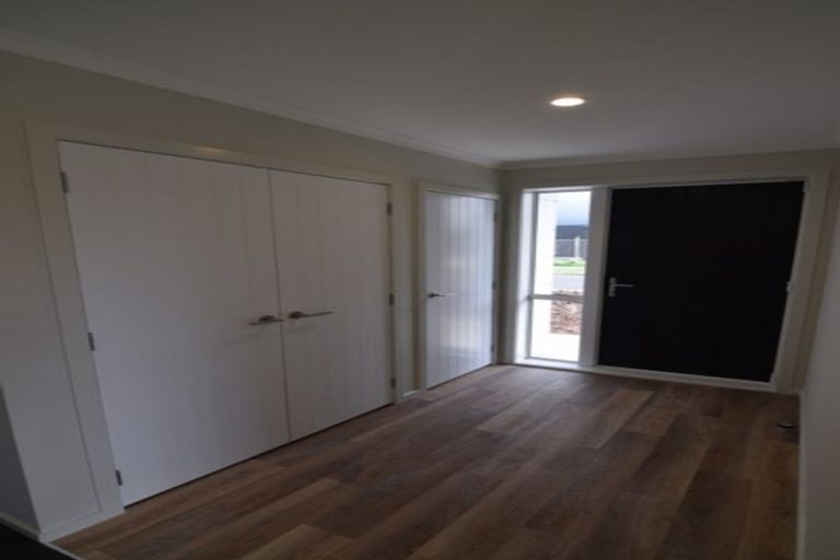 Photo of property in 3 Tapuhikura Street, Waikanae, 5036