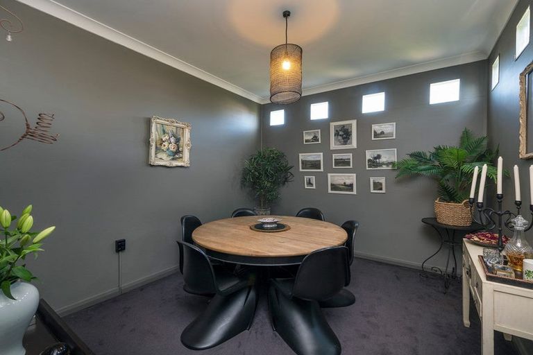 Photo of property in 112 Mount Iron Drive, Wanaka, 9305
