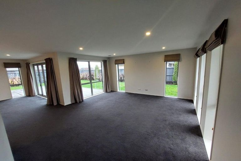 Photo of property in 9 Rossall Crescent, Rolleston, 7615