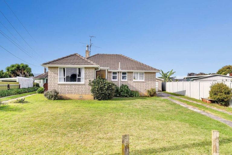 Photo of property in 3 Churchill Crescent, Te Hapara, Gisborne, 4010