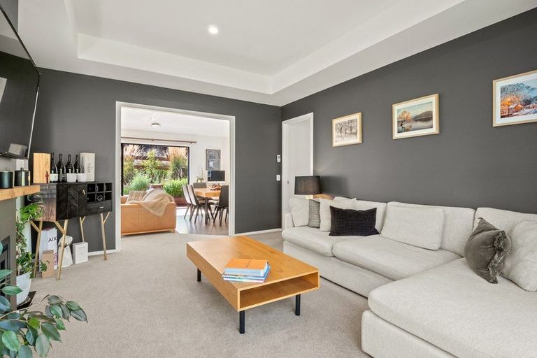 Photo of property in 3 Brodie Avenue, Arrowtown, 9302