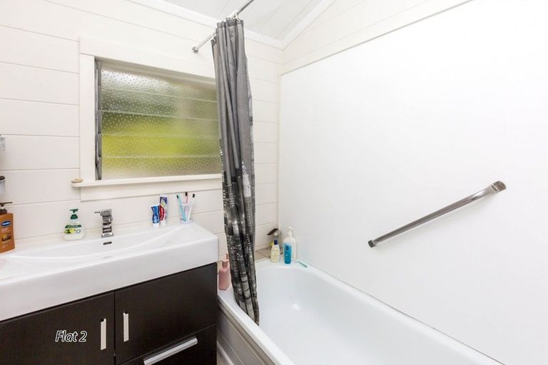 Photo of property in 2/54 Akatarawa Road, Brown Owl, Upper Hutt, 5018