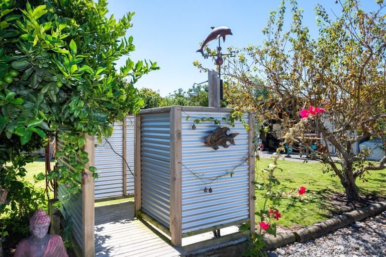 Photo of property in 21 Grove Road, Haumoana, 4102