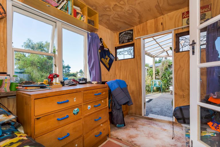 Photo of property in 17 Carnock Road, Harwood, Dunedin, 9077