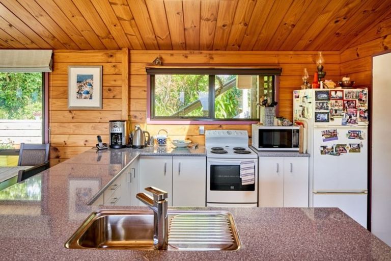 Photo of property in 118a Motuhara Road, Plimmerton, Porirua, 5026