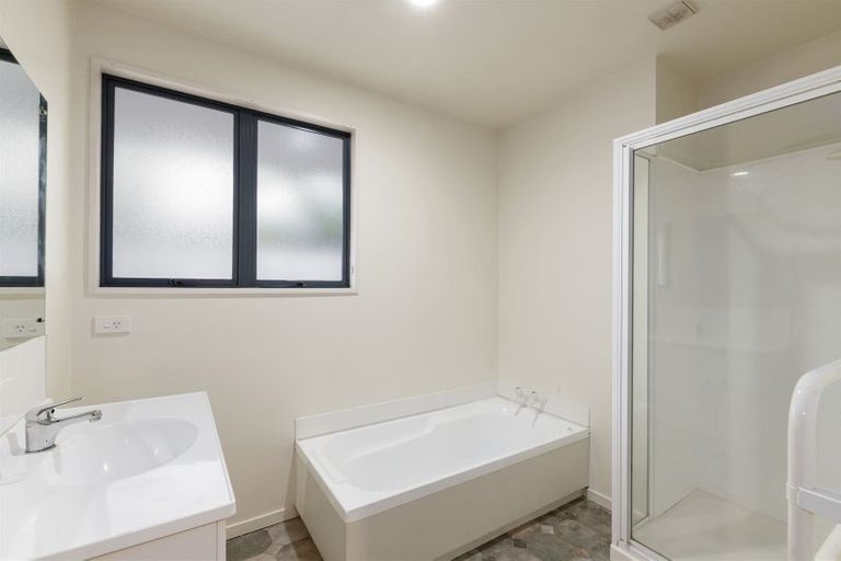 Photo of property in 2 Anglesea Avenue, Parklands, Christchurch, 8083