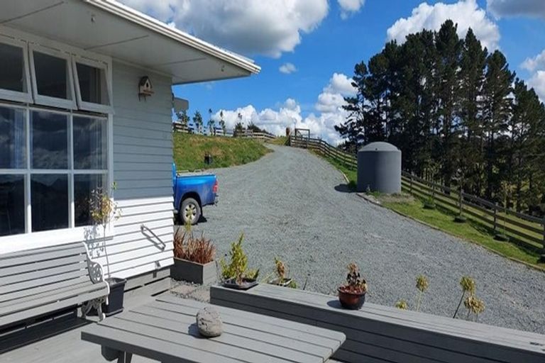 Photo of property in 1264 Millbrook Road, Taipuha, Paparoa, 0571