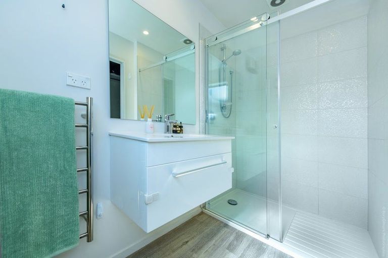 Photo of property in 10 Meyer Crescent, Halswell, Christchurch, 8025