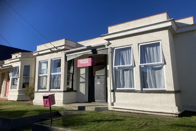 Photo of property in 7 Hyde Street, North Dunedin, Dunedin, 9016