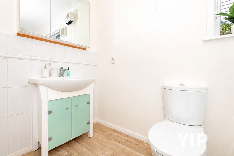 Photo of property in 1 Benares Street, Khandallah, Wellington, 6035