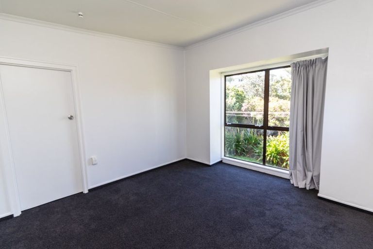 Photo of property in 60 Rawhiti Road, Pukerua Bay, 5026