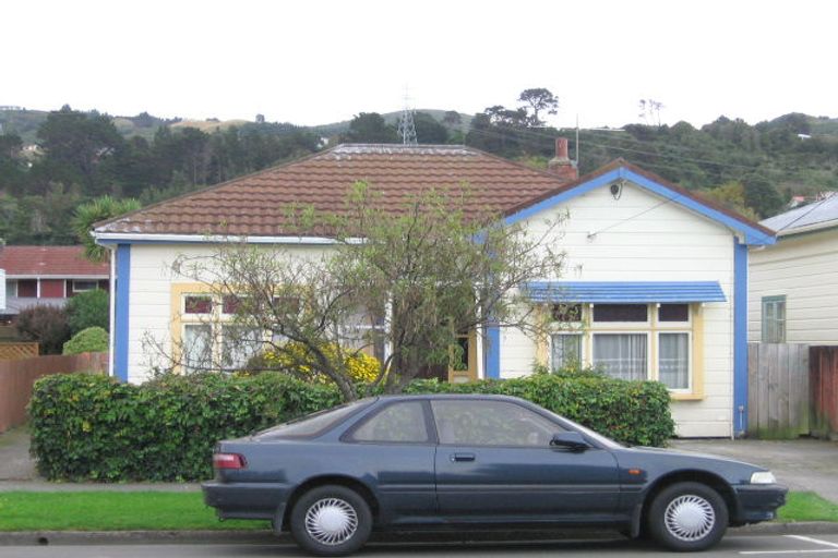 Photo of property in 37 Connolly Street, Boulcott, Lower Hutt, 5010