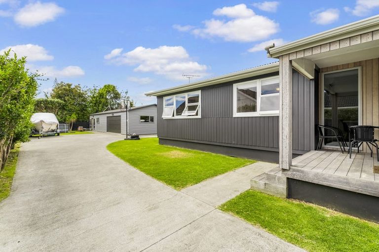 Photo of property in 61 Ladies Mile, Manly, Whangaparaoa, 0930