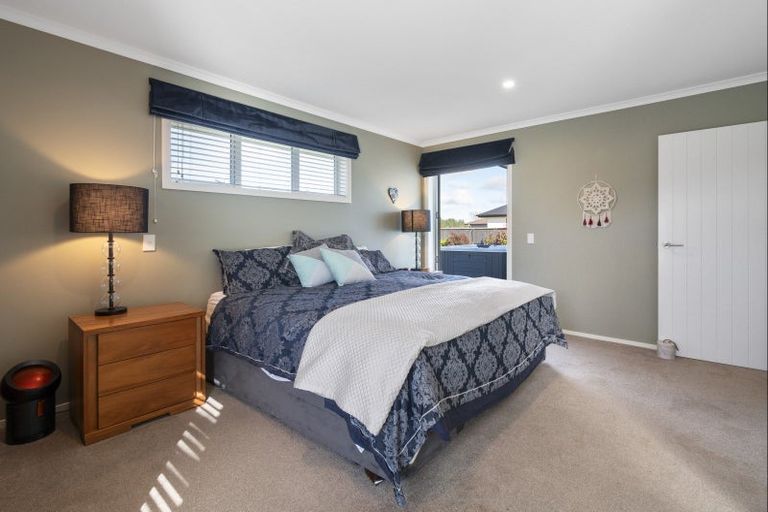 Photo of property in 19 George Street, Bulls, 4818