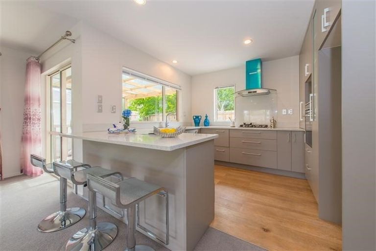 Photo of property in 4 Regatta Road, Torbay, Auckland, 0630