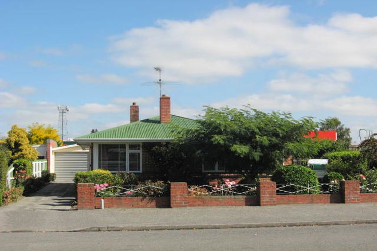 Photo of property in 12 Aitken Street, Ashburton, 7700