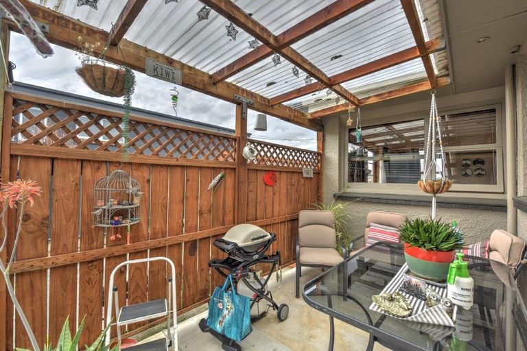 Photo of property in 37 Johnston Street, Gore, 9710