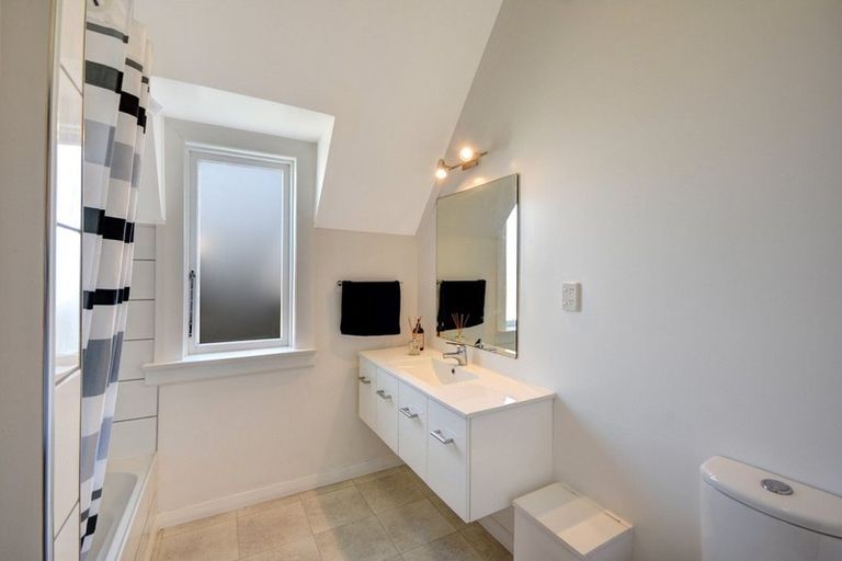 Photo of property in 305 York Place, Dunedin Central, Dunedin, 9016