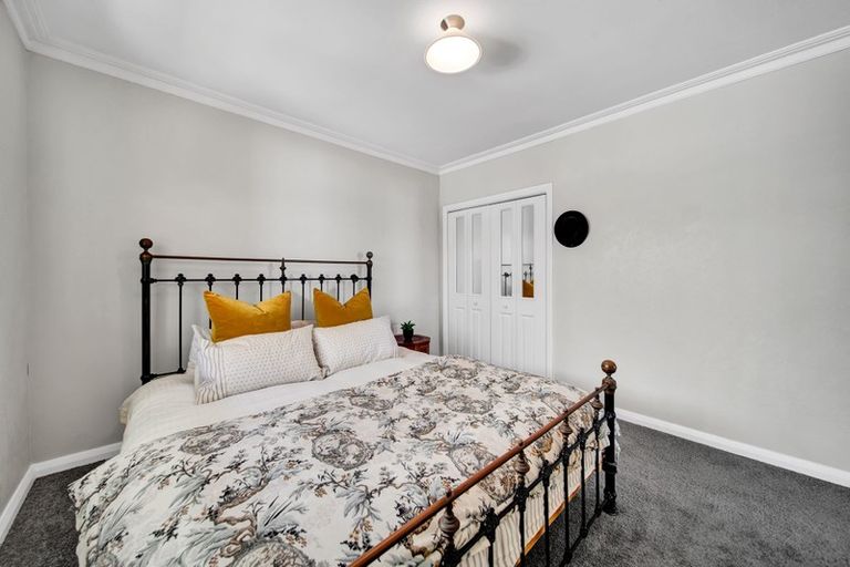 Photo of property in 2a Sackville Street, Fitzroy, New Plymouth, 4312