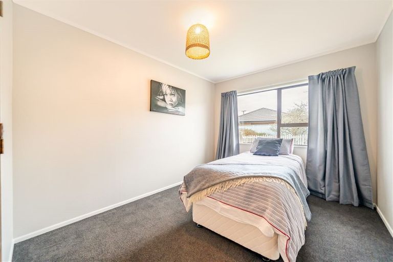 Photo of property in 1/63 Fraser Crescent, Elderslea, Upper Hutt, 5018