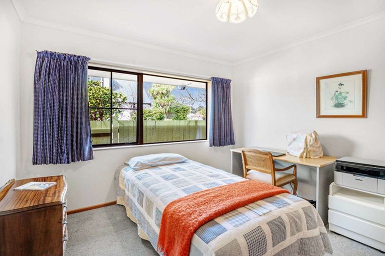 Photo of property in 27a Collingwood Street, Hokowhitu, Palmerston North, 4410