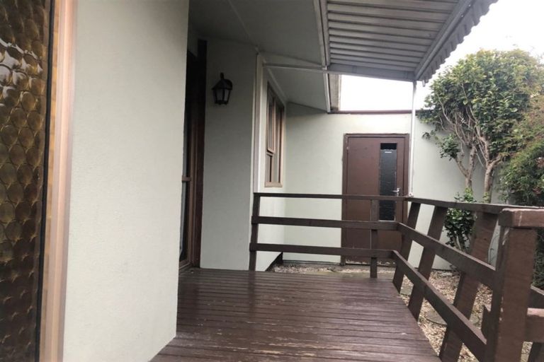Photo of property in 2/23 Oxford Street, West End, Timaru, 7910