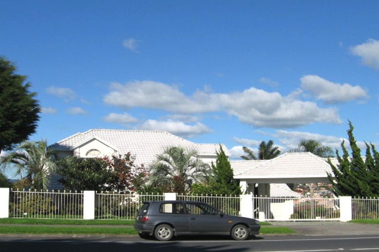Photo of property in 12 Whitford Road, Howick, Auckland, 2014