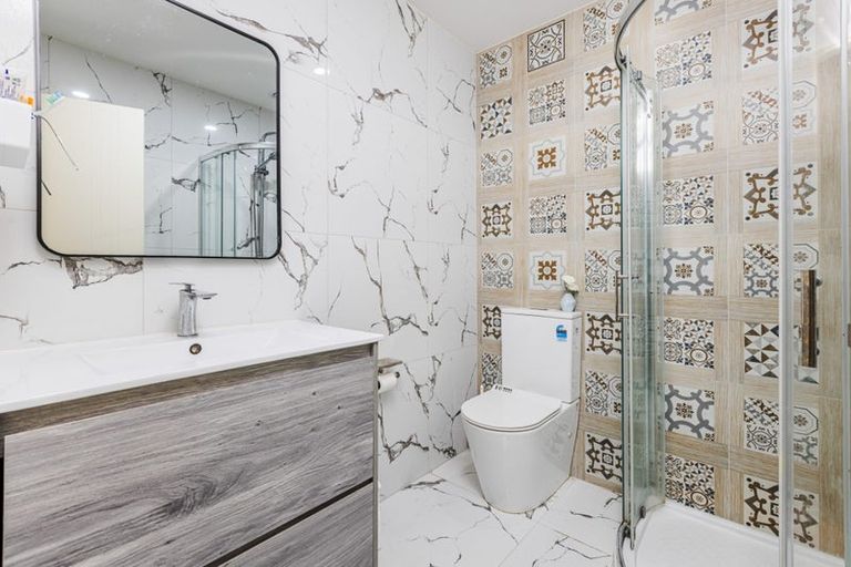 Photo of property in 4c Old Wairoa Road, Papakura, 2110