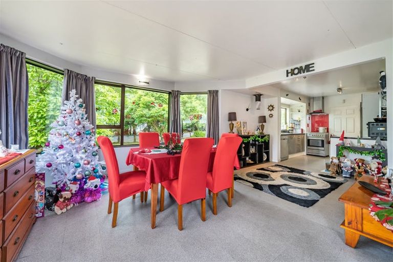 Photo of property in 1/420 Stokes Valley, Stokes Valley, Lower Hutt, 5019