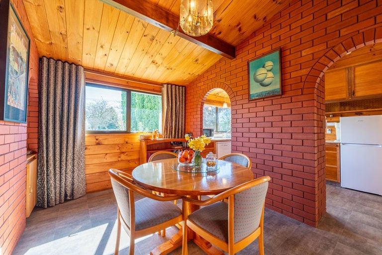 Photo of property in 12 Charles Street, Weston, Oamaru, 9401