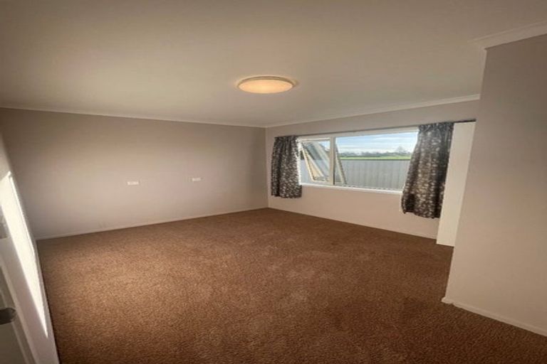 Photo of property in 70 Miro Street, Inglewood, 4330