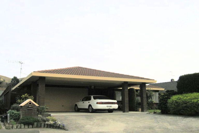 Photo of property in 93 Hetley Crescent, Taradale, Napier, 4112