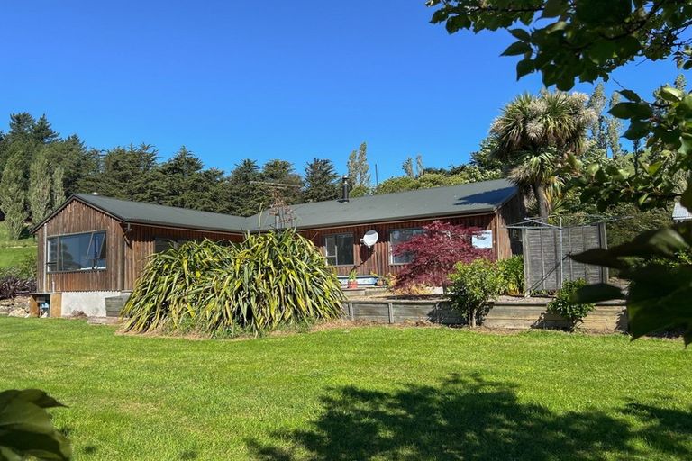 Photo of property in 165 Governors Bay - Teddington Road, Teddington, Lyttelton, 8971