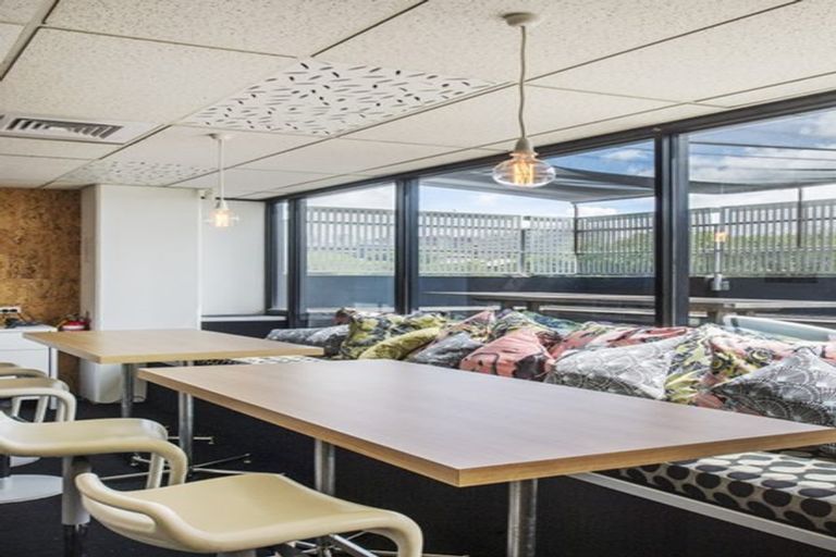 Photo of property in 2 Augustus Terrace, Parnell, Auckland, 1052