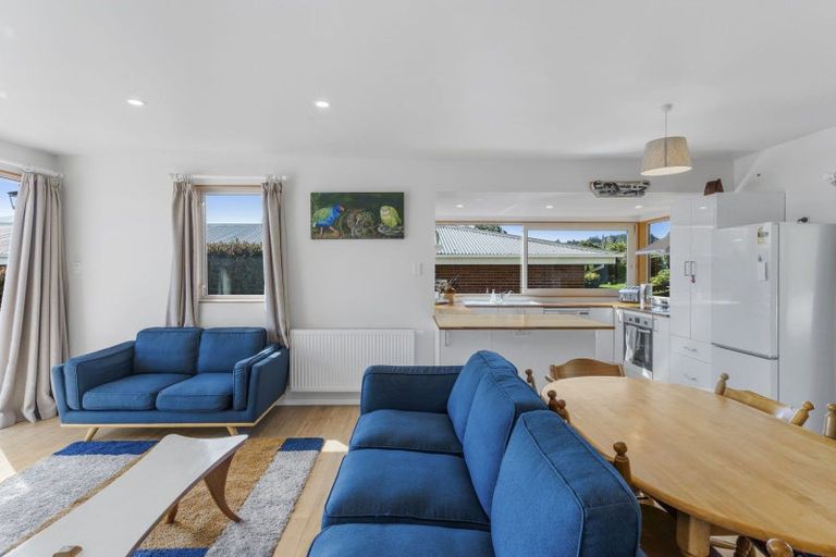 Photo of property in 34 Bayne Terrace, Macandrew Bay, Dunedin, 9014
