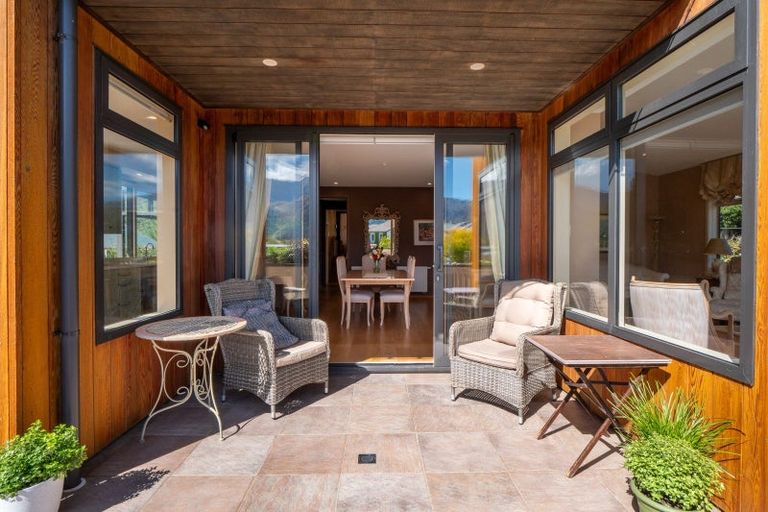 Photo of property in 115 Cotter Avenue, Arrowtown, 9302