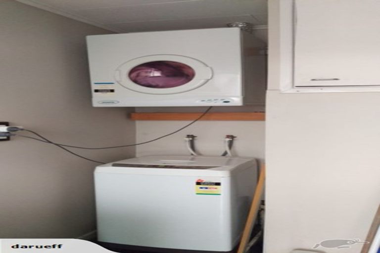 Photo of property in 202 Townsend Road, Miramar, Wellington, 6022