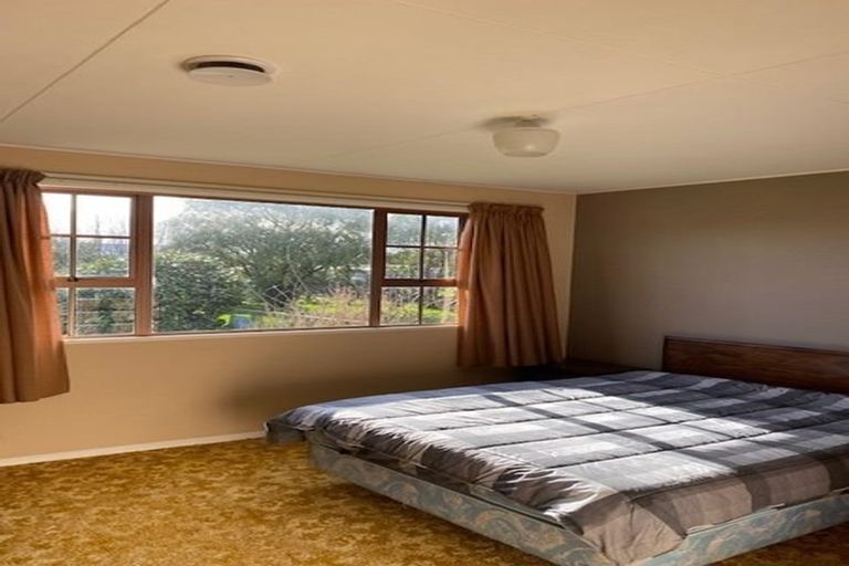 Photo of property in 68 Clifden Highway, Tuatapere, 9691