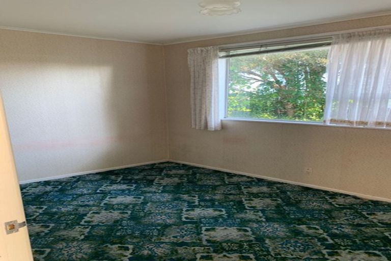 Photo of property in 6 Banksia Grove, Maungaraki, Lower Hutt, 5010