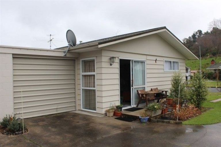 Photo of property in 21 Sunvale Crescent, Whataupoko, Gisborne, 4010