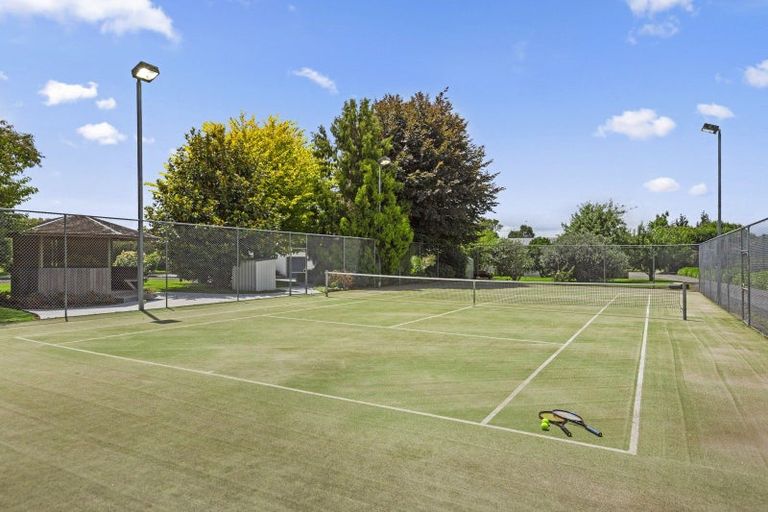 Photo of property in 225 Hoeka Road, Matangi, Hamilton, 3284