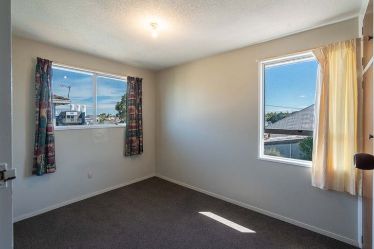 Photo of property in 4/30 Epsom Road, Sockburn, Christchurch, 8042