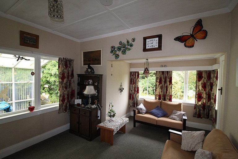 Photo of property in 10 Tarbetness Street, Herbert, Oamaru, 9495