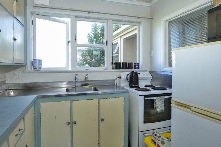 Photo of property in 1 Oxford Street, Kaiti, Gisborne, 4010