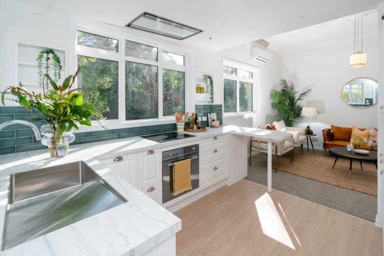 Photo of property in 15 Duppa Street, Berhampore, Wellington, 6023