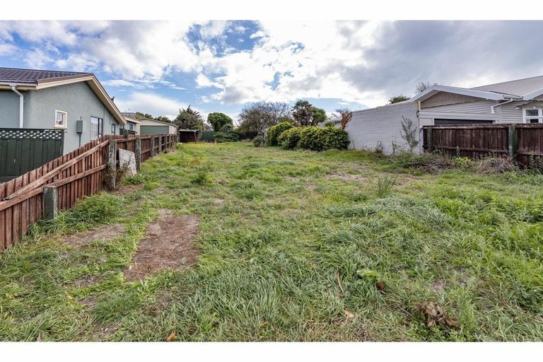 Photo of property in 67 Owles Terrace, New Brighton, Christchurch, 8061