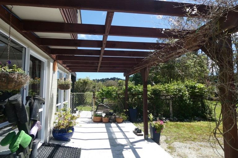 Photo of property in 44 Maori Creek Road, Marsden, Greymouth, 7872