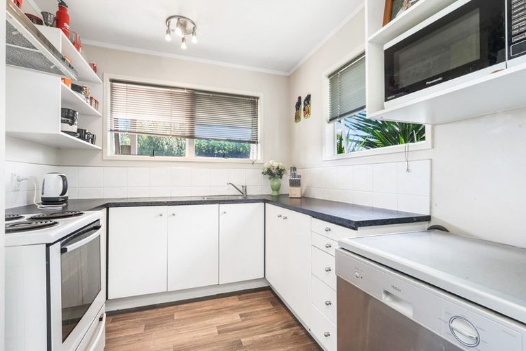 Photo of property in 4 Mckinley Place, Nawton, Hamilton, 3200