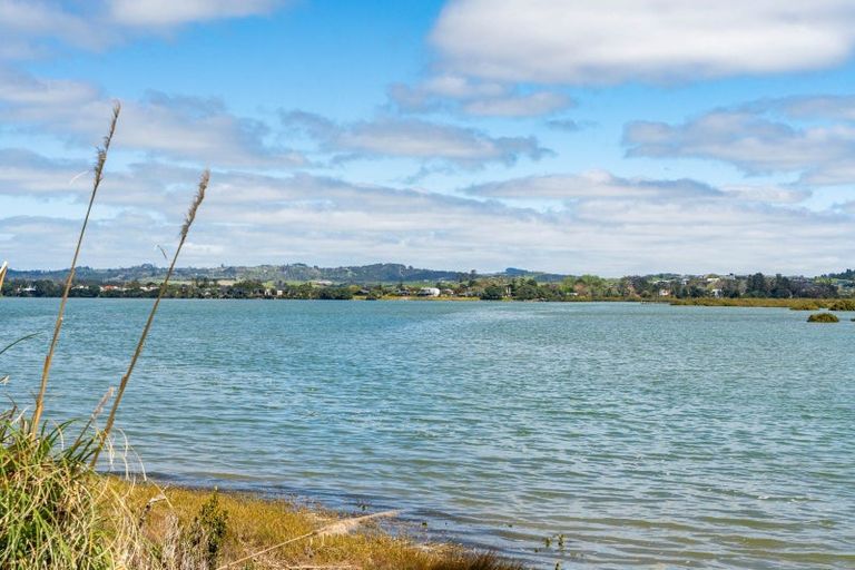 Photo of property in 52b Estuary Drive, Mangawhai Heads, Mangawhai, 0505